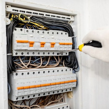 Circuit-Breakers-panel-repairs-and-installation-in-Montegue-LA70377-Local-Montegue-electrician 1